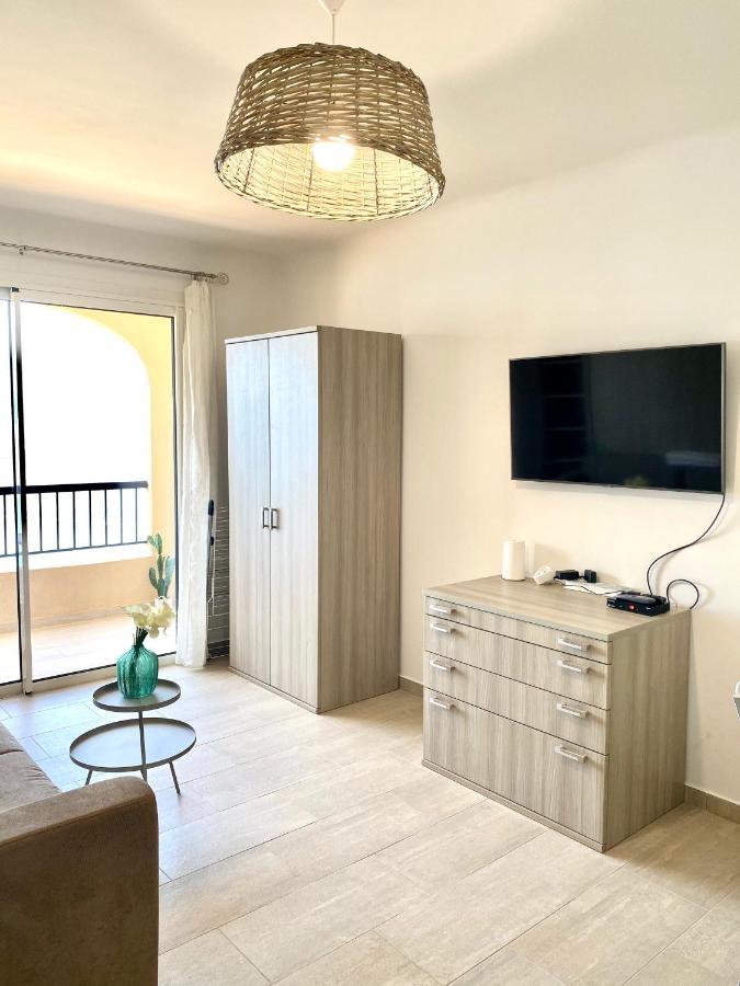 Apartment 3 Personnes Front De *